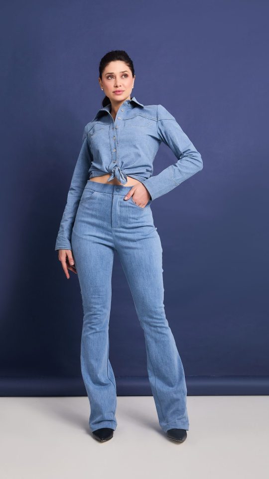 Camisa Western Jeans e Calça Flare Adriana Jeans