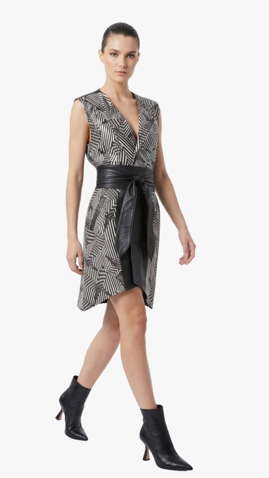 Sobretudo La Duchesse En Trames – Hal Trager by Maison Revolta